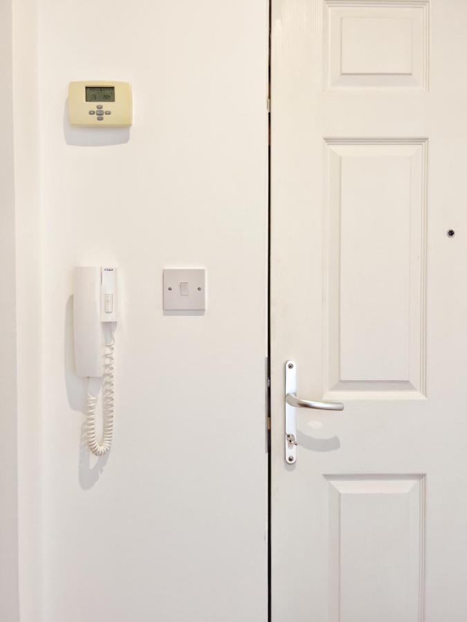 Lovely 1 Bedroom Apartment In South East Лондон Экстерьер фото